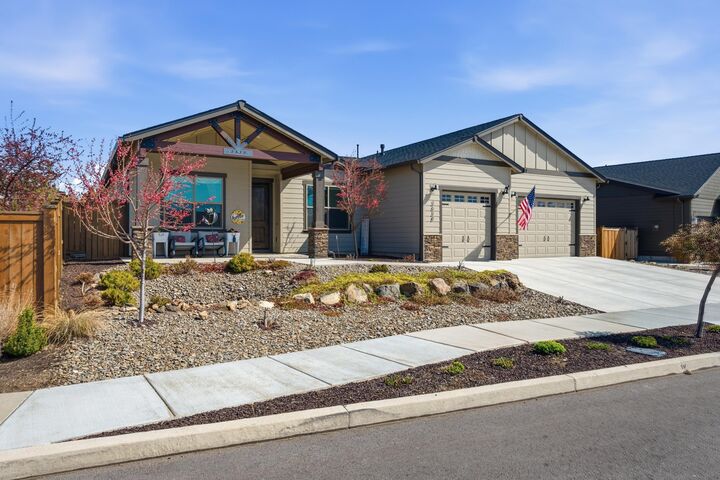 Property Photo:  3638 SW 45th Street  OR 97756 