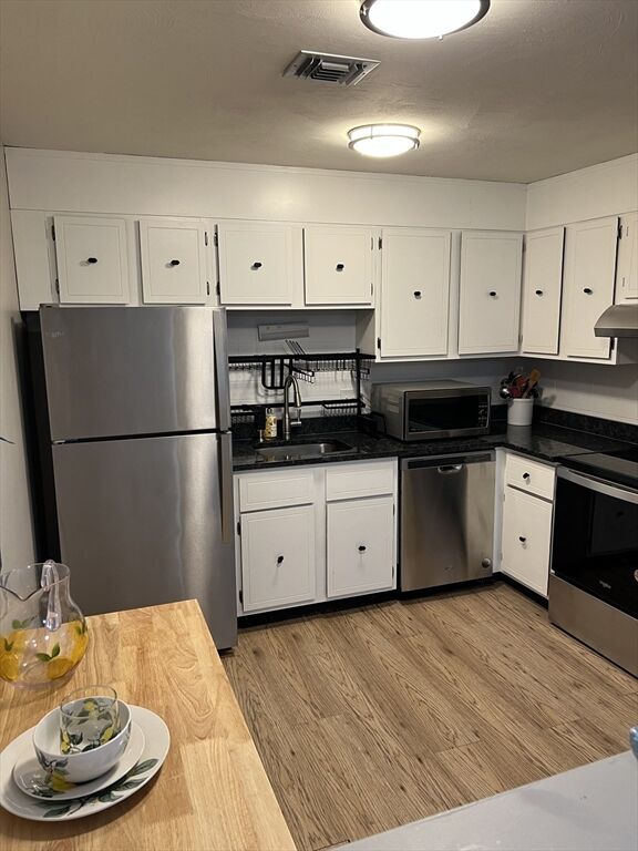 Property Photo:  176 Maple Ave 2-35  MA 01543 