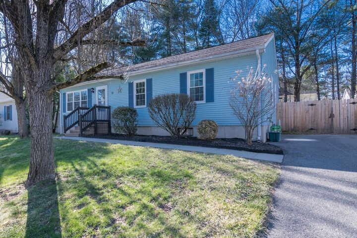 Property Photo: 19 Marmon Court MA 01129