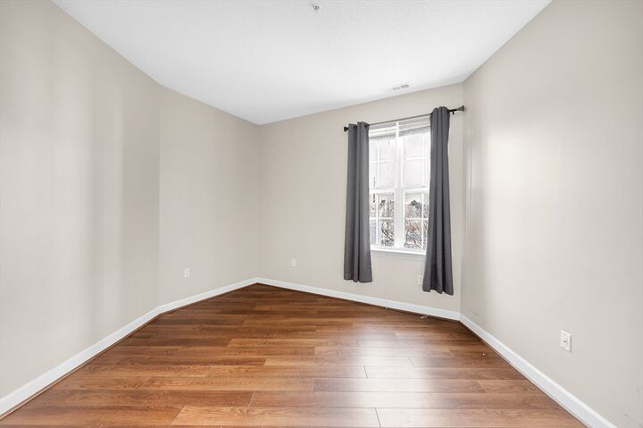 Property Photo:  21 Hampshire Rd 306  MA 01844 