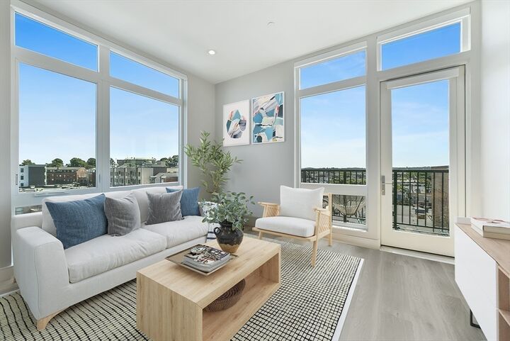 Property Photo: 420 W Broadway 604 MA 02127