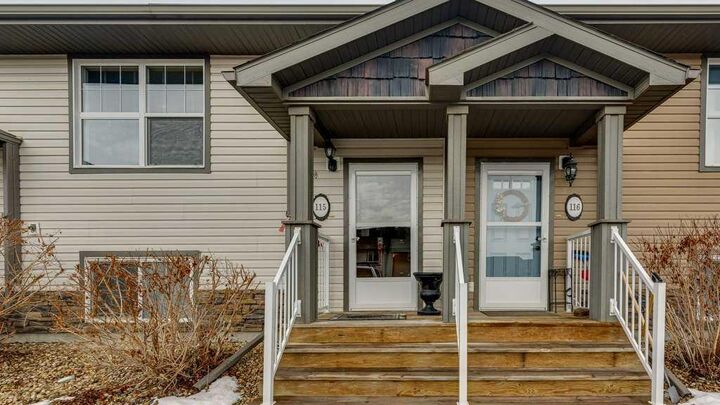 115 Redwood Boulevard — photo 1