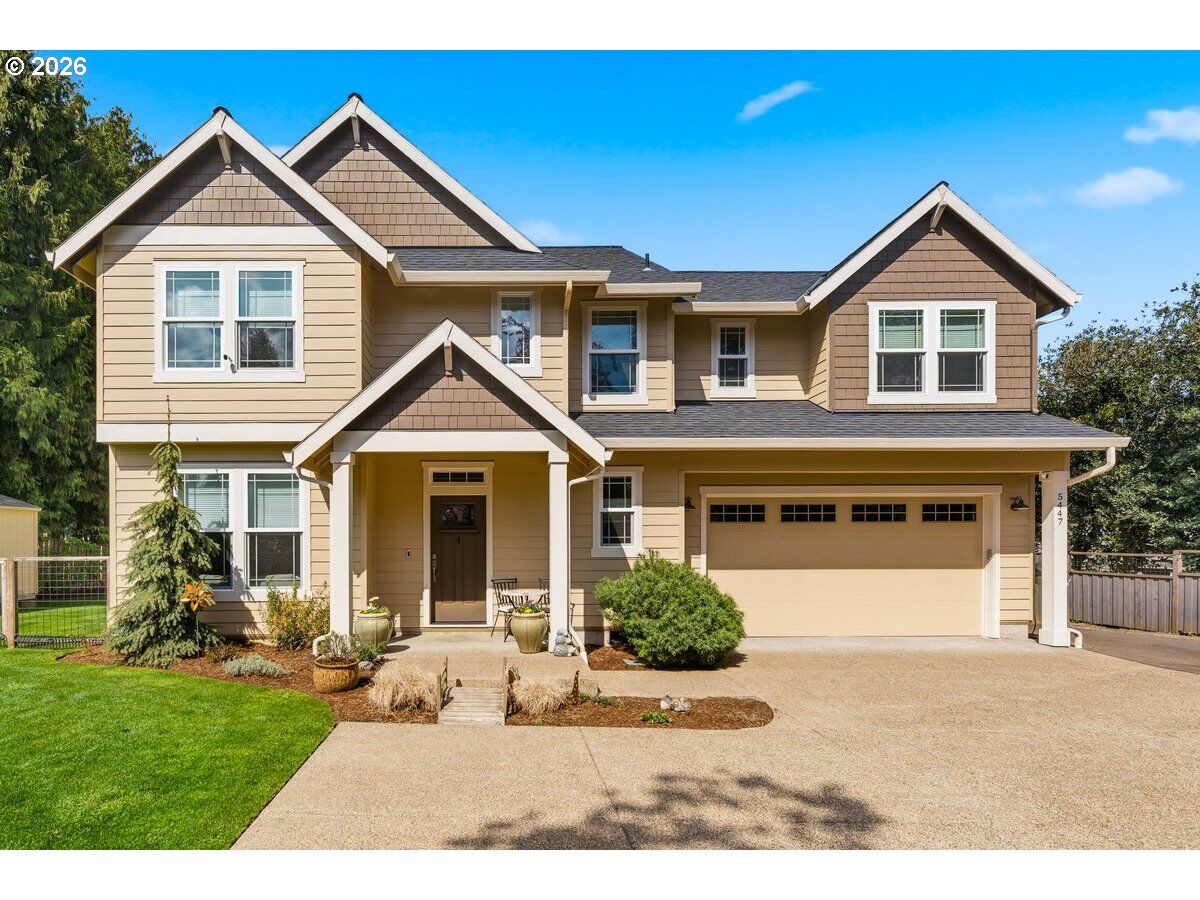 Property Photo:  5447 SE King Rd  OR 97222 
