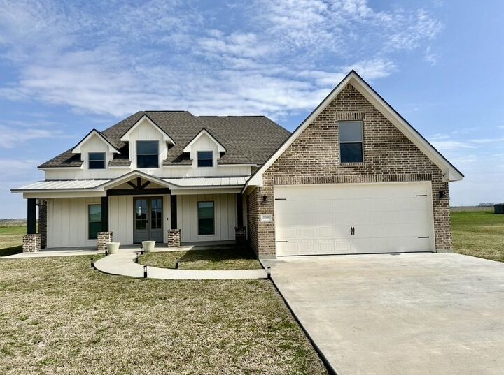 Property Photo:  2295 Diamond D Dr  TX 77713 