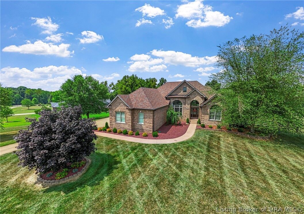 Property Photo: 6700 Sunny Drive IN 47136
