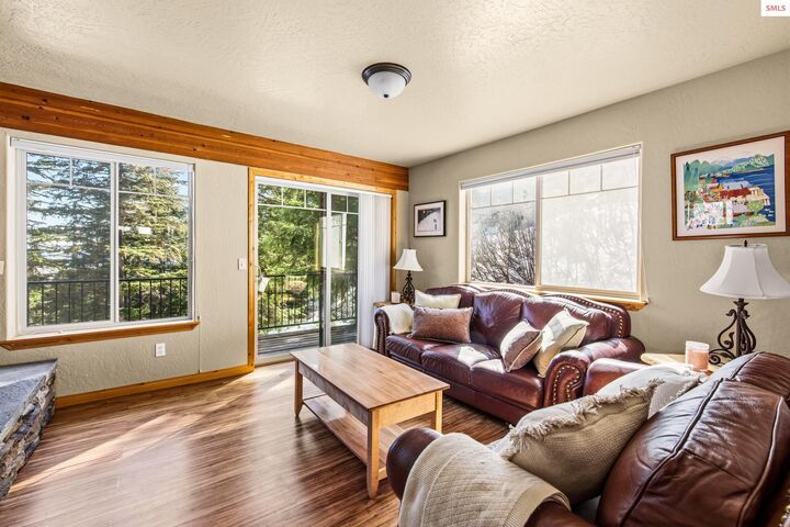 Property Photo:  195 Snowplow Rd Unit A  ID 83864 