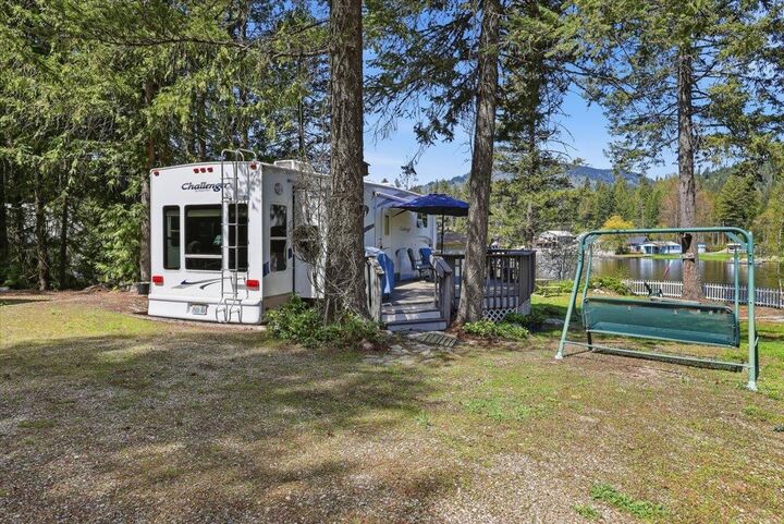 Property Photo: 412 Cedar Dr WA 99156