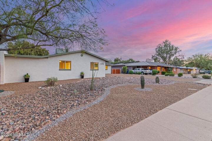 Property Photo:  4252 E Poe Street  AZ 85711 