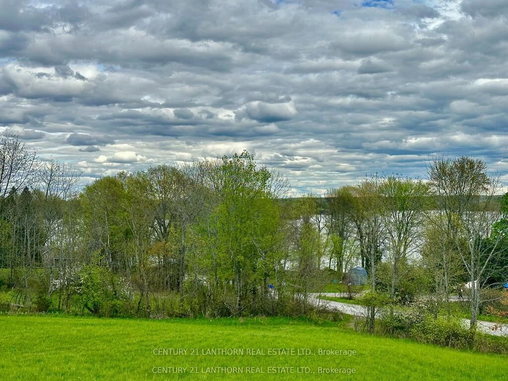 Property Photo:  00 Lahey Road  ON K0K 2K0 