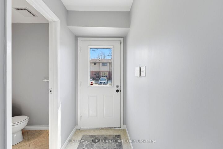 Photo de la propriété: 75 Ansondale Road 65 ON N6C 5W5