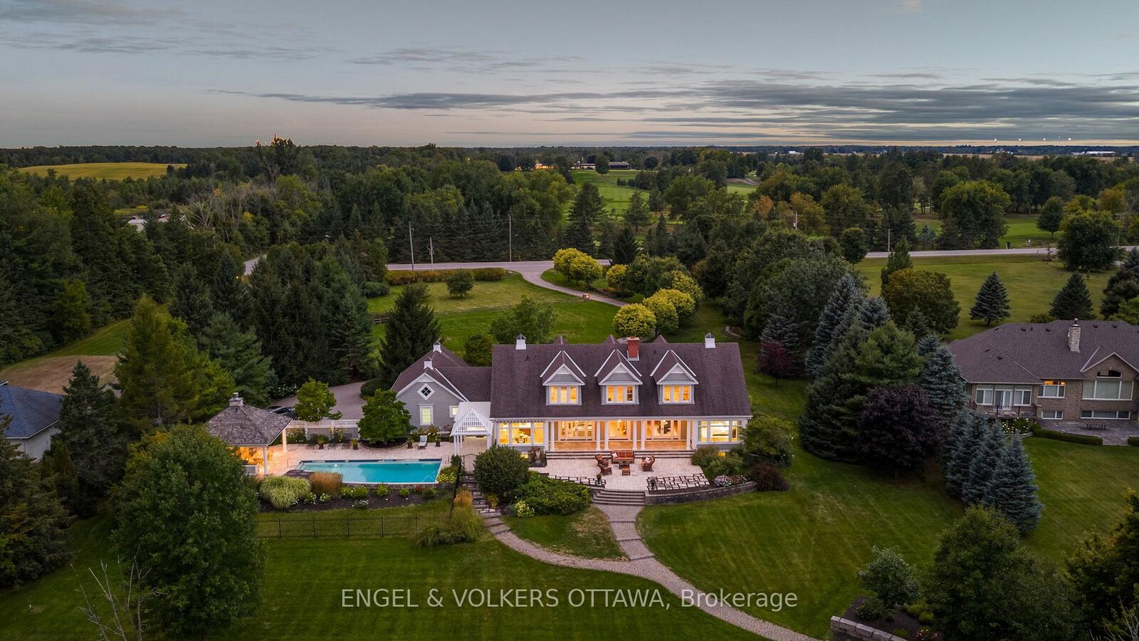 Property Photo: 6029 Rideau Valley Drive N ON K4M 1B3