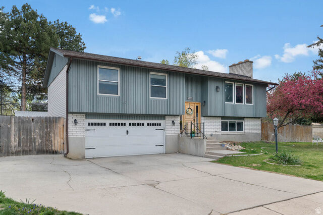 Property Photo:  1758 E Abbedale Ln E  UT 84092 