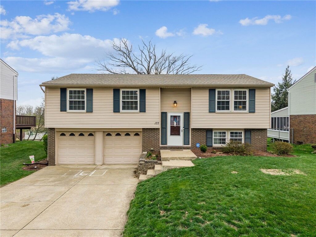 Property Photo:  177 Penn Lear Dr  PA 15146 