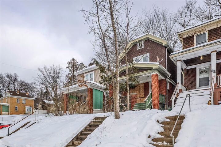 Property Photo:  2054 Laketon Rd  PA 15221 