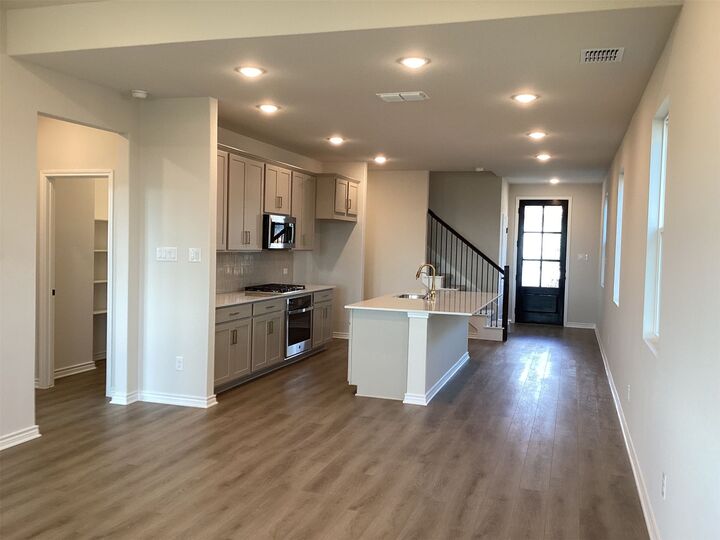 Property Photo: 140 Clover Bend TX 78642