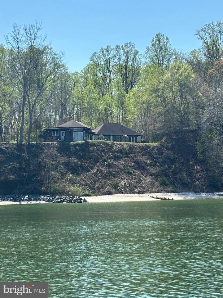 Property Photo:  43816 Raspberry Lane  MD 20636 