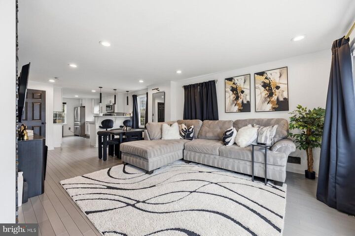 Property Photo: 3805 Ridgecroft Road MD 21206