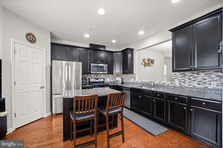 Property Photo:  1738 Beacon Lane  PA 18976 