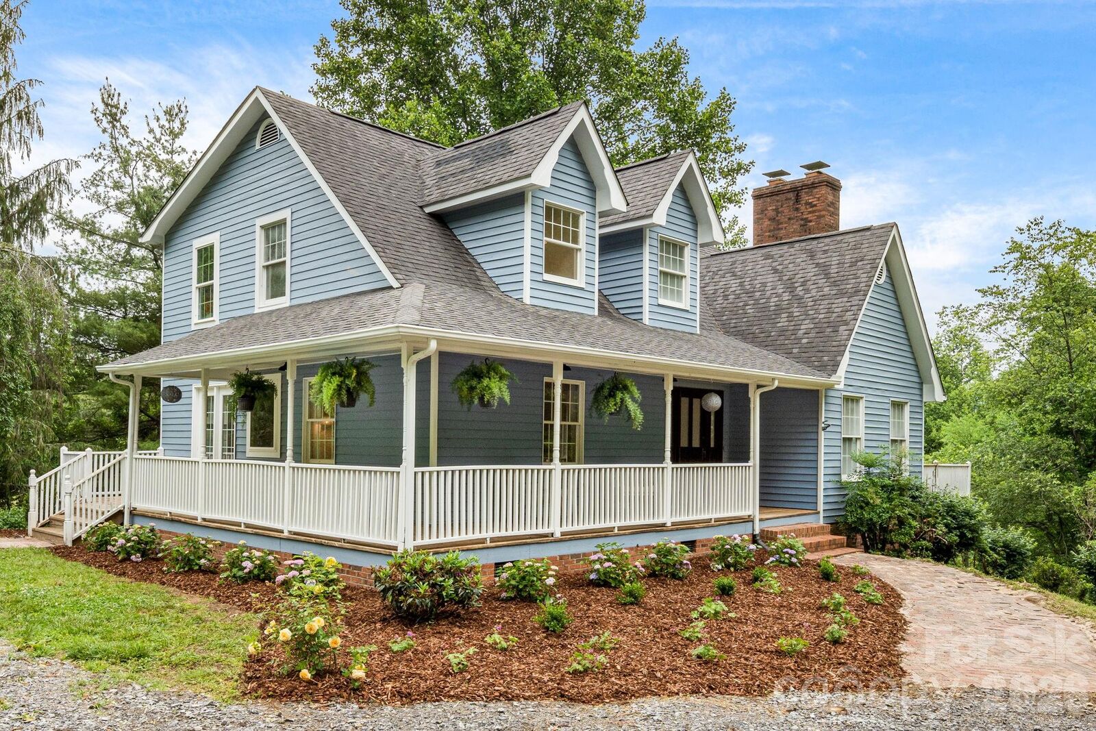 Property Photo:  92 Rose Hill Road  NC 28803 