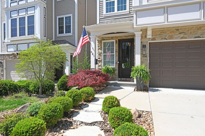 Property Photo:  621 Athens Avenue  OH 45226 