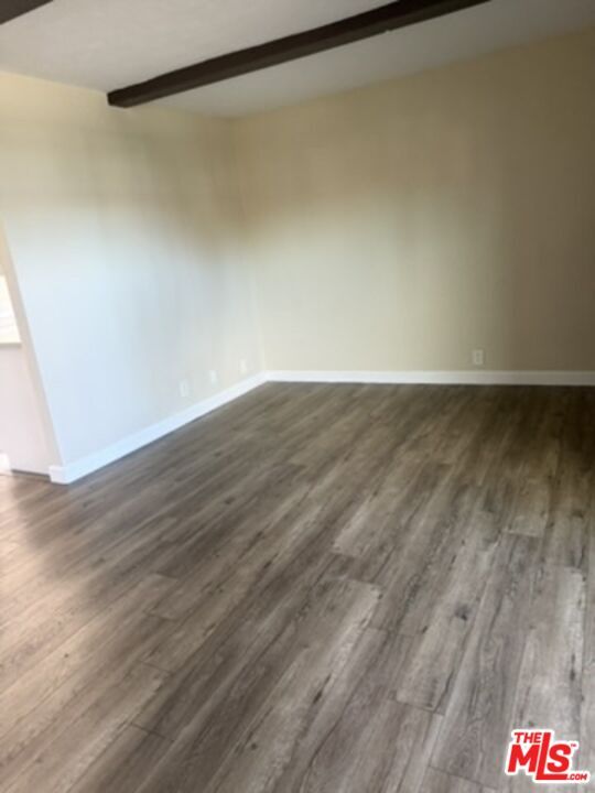 Property Photo:  7504 Sepulveda Blvd  CA 91405 