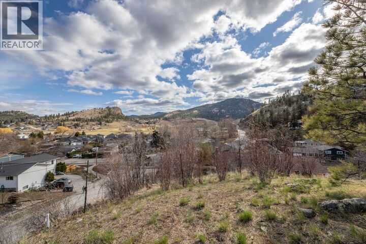 Property Photo:  12402 Blagborne Avenue  BC V0H 1Z8 