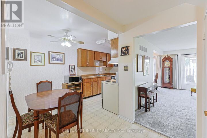 Property Photo:  4662 Kingston Road 64  ON M1E 4Y7 