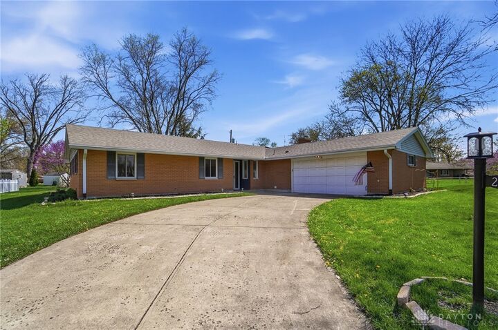 Property Photo:  2361 Colony Way  OH 45440 