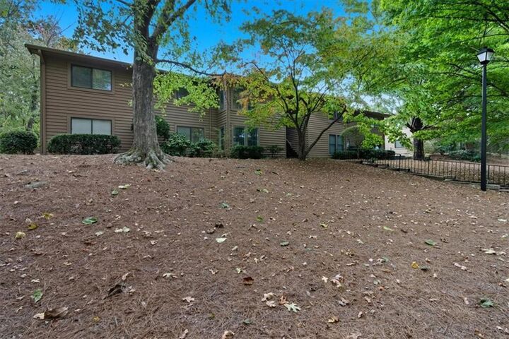 Property Photo:  708 Parkaire Crossing  GA 30068 