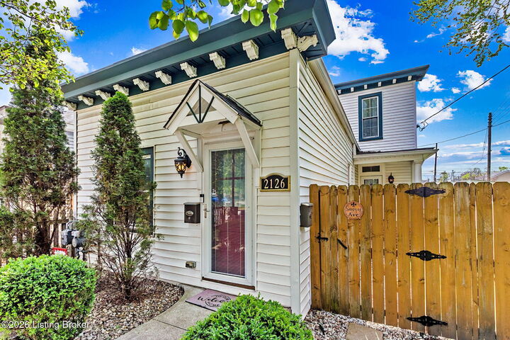 Property Photo:  2126 New Main St  KY 40206 