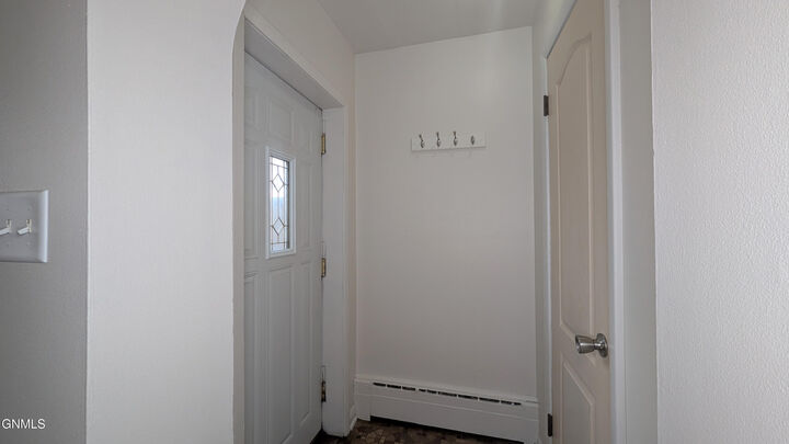 Property Photo: 509 N 15th Street ND 58501