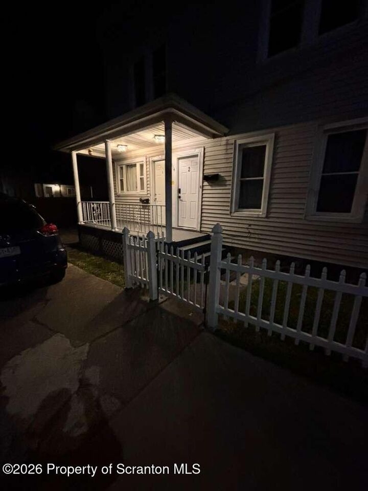 Property Photo:  214 S Sumner Avenue 2  PA 18504 