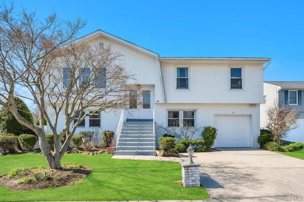 Property Photo: 54 Felicia Court NY 11803