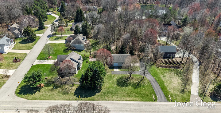 Property Photo:  4596 Jack Pine Drive  MI 49423 