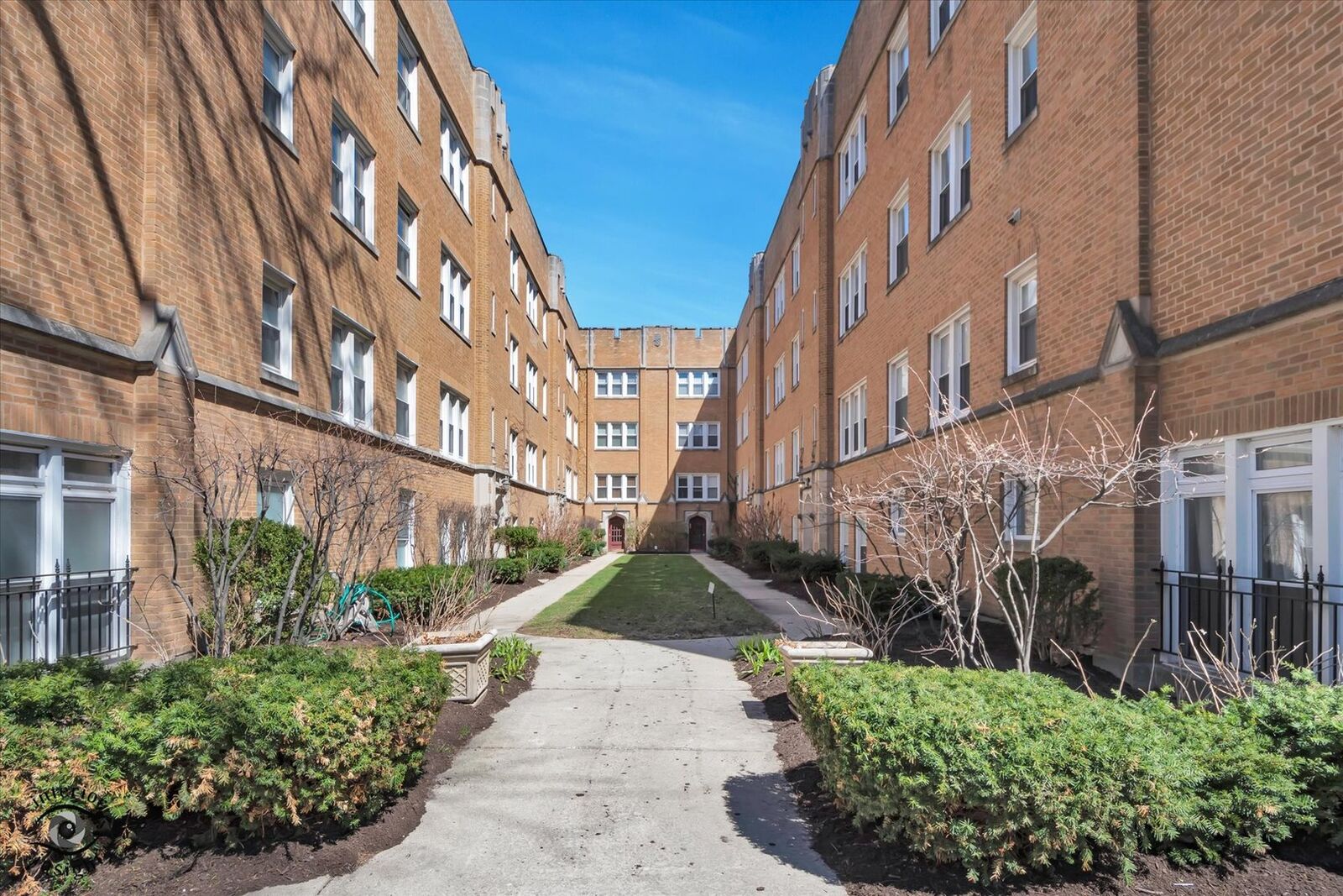 Property Photo:  2537 Prairie Avenue 2E  IL 60201 