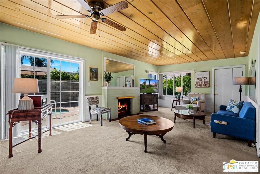 Property Photo: 572 N Calle Marcus CA 92262