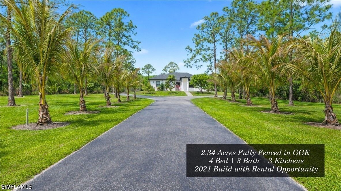 Property Photo:  6275 Everglades Boulevard N  FL 34120 