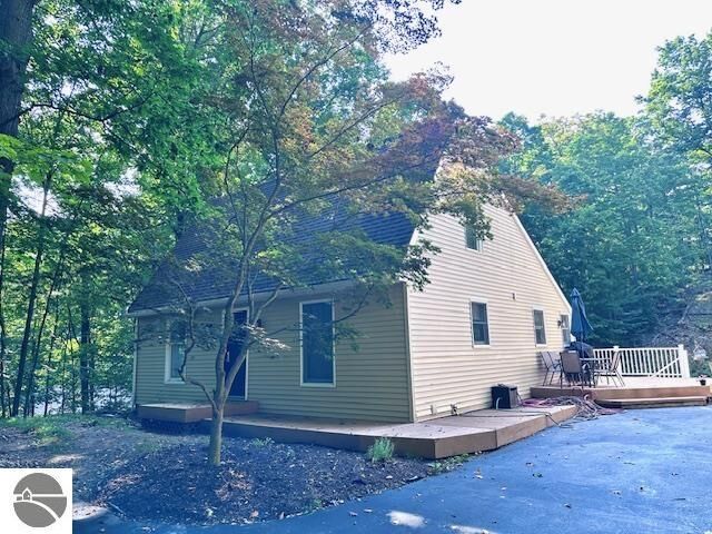 Property Photo:  10520 S Dalzell Road  MI 49684 
