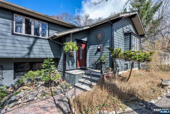 Property Photo:  87 Buena Vista Drive  NJ 07456 