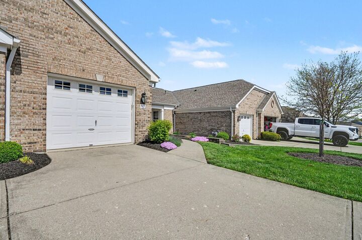 Property Photo: 512 Shadow Ridge Drive KY 41076