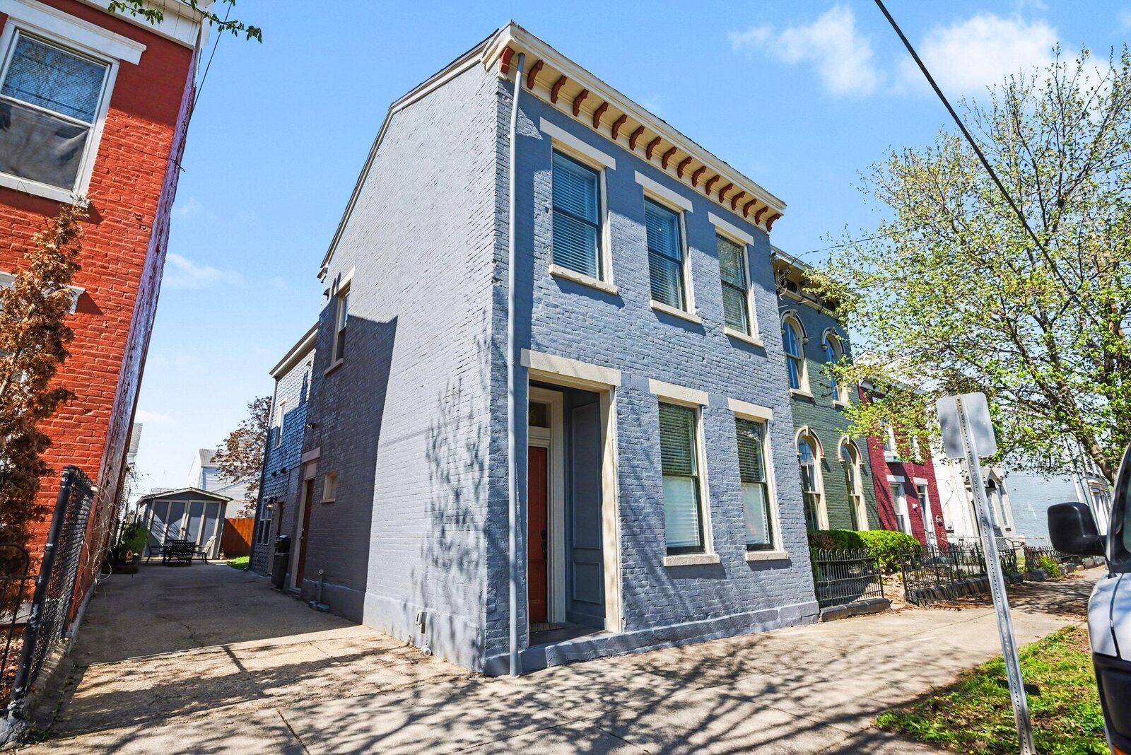 Property Photo:  926 York Street  KY 41071 
