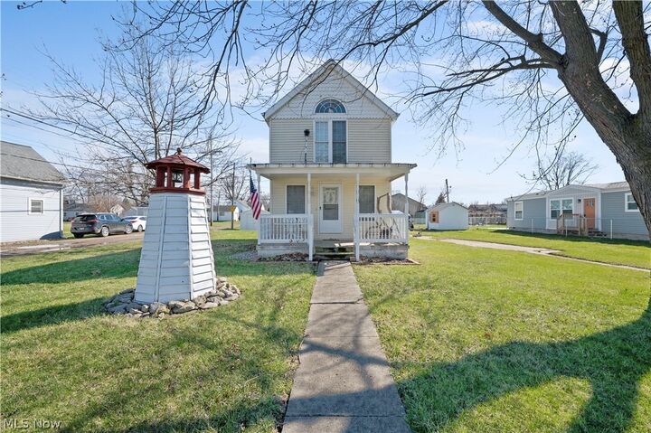 Property Photo: 515 W 2nd Street OH 43452