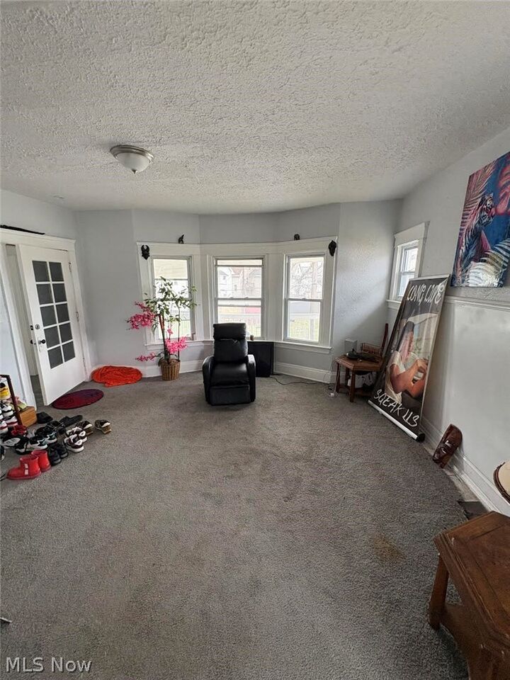 Property Photo:  957 Parkway Road  OH 44108 