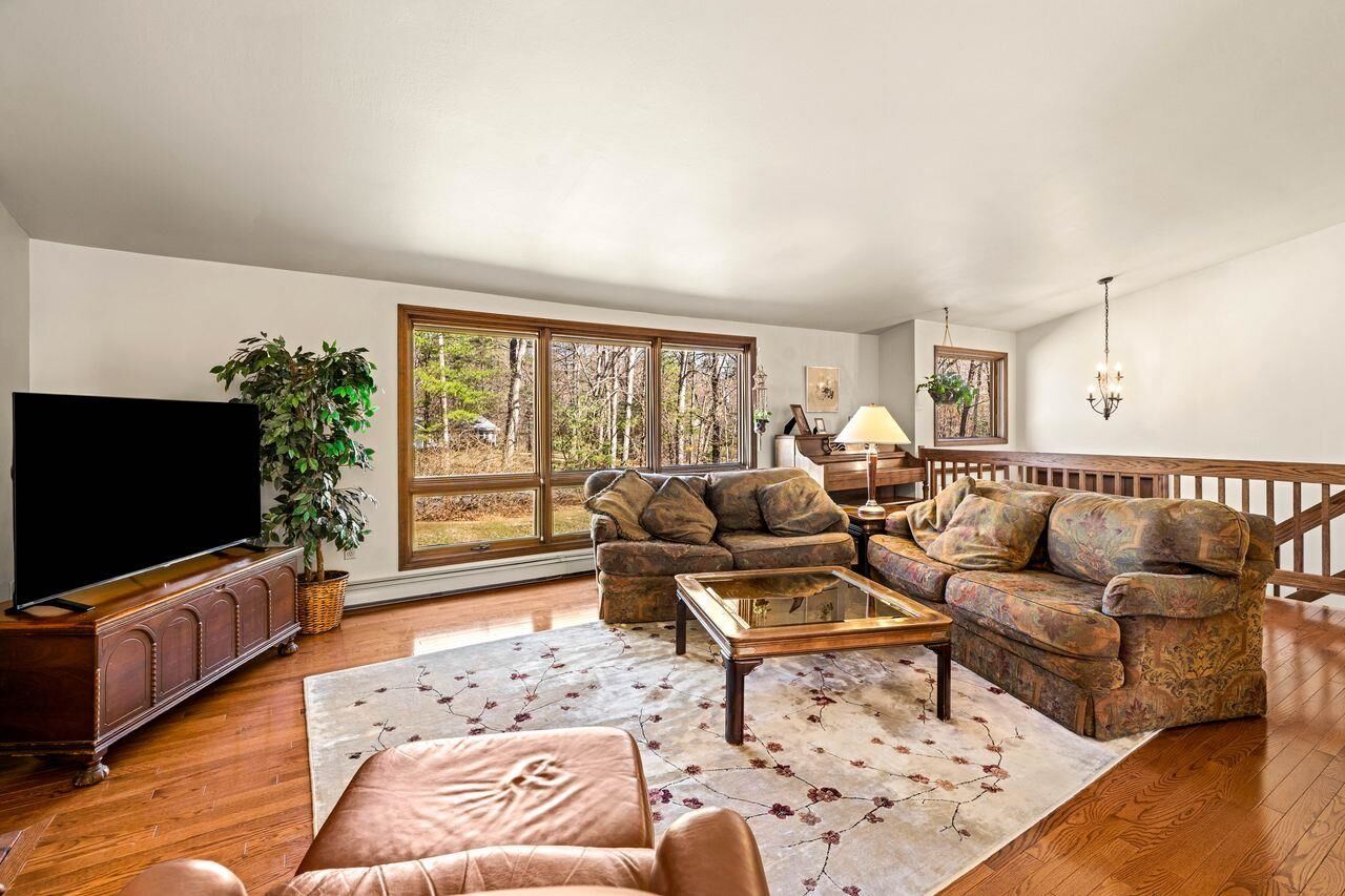 Property Photo: 11 Mulberry Lane NH 03110