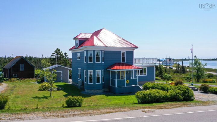 3009 Main Street — photo 1