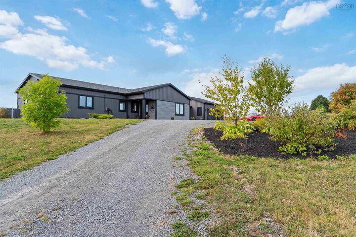 Property Photo: 1144 Avondale Road NS B0N 2A0
