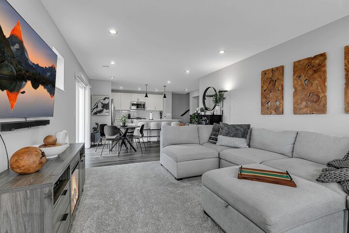 Property Photo: 10618 Weston Way N MN 55369