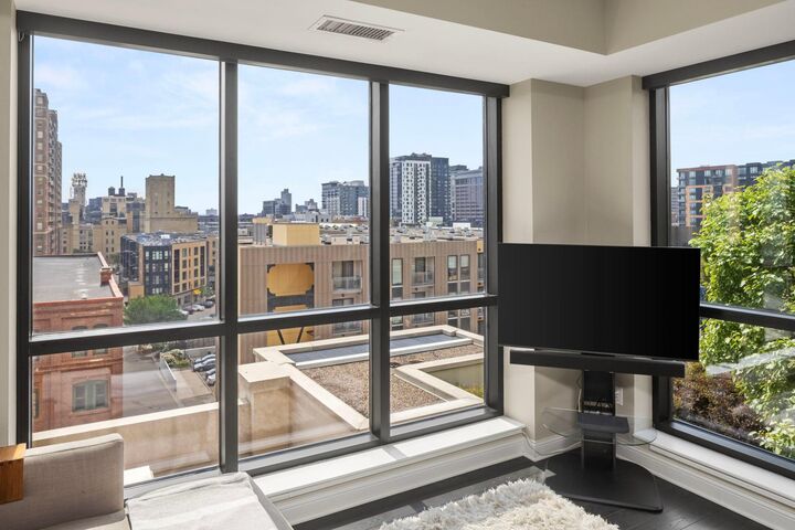 Property Photo:  100 3rd Avenue S 607  MN 55401 
