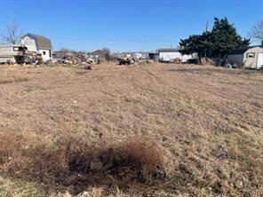 Property Photo:  3395 County Road 1055  TX 75442 