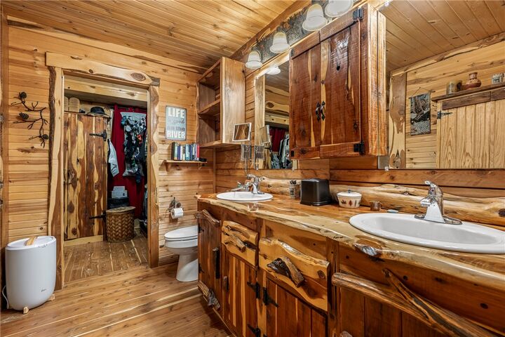 Property Photo:  155 - 157 County Road 210  AR 72632 